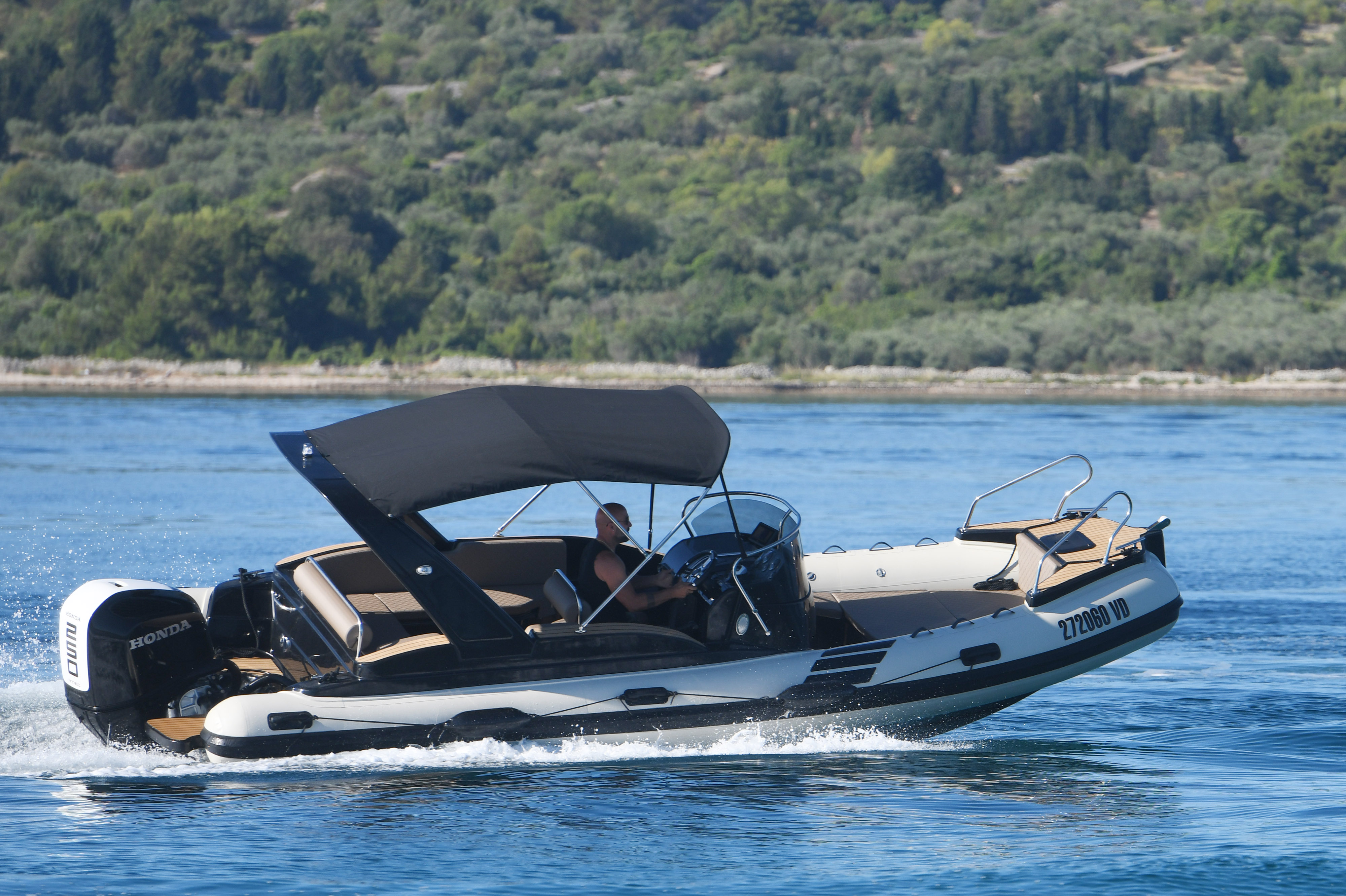 Solemar 23 RIB boat rental Tisno Murter Jezera – stable luxury speedboat Adriatic